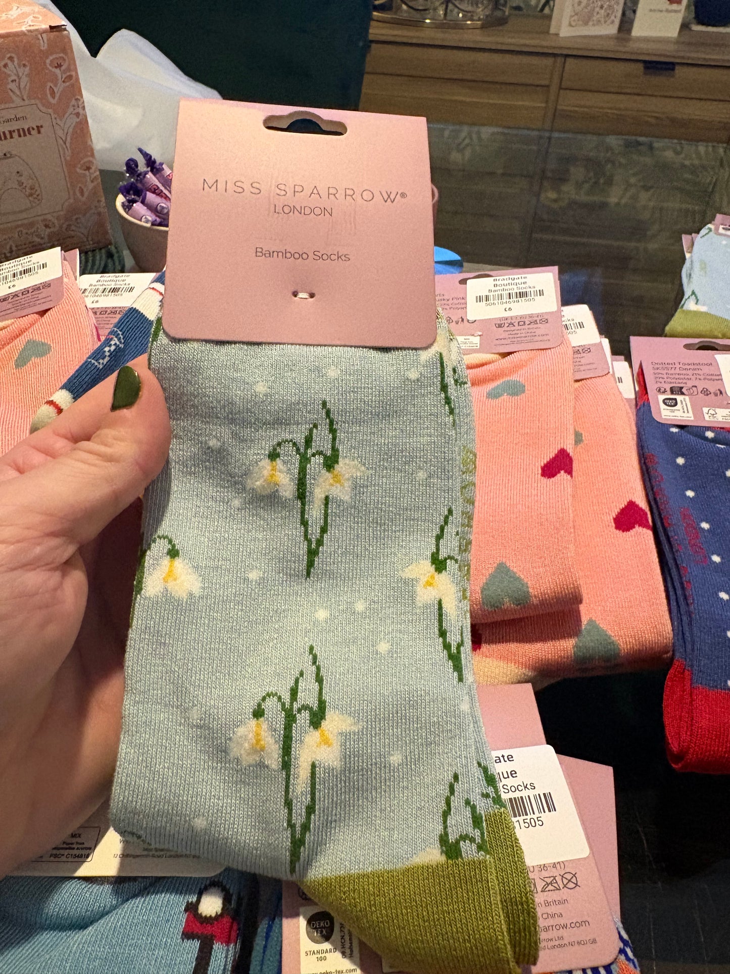 Snowdrop Bamboo Socks