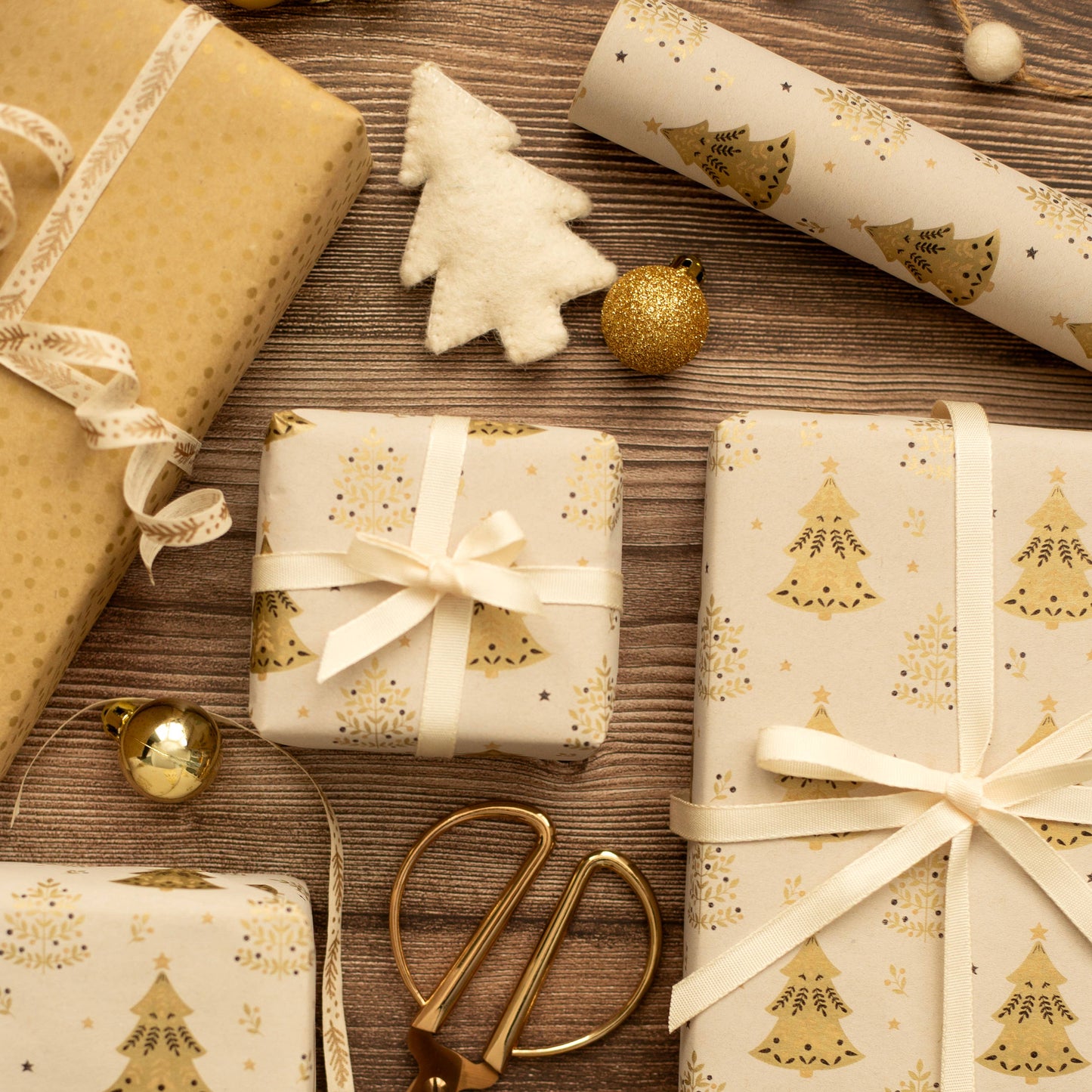5m roll of Gold Christmas Trees Festive Gift Wrap