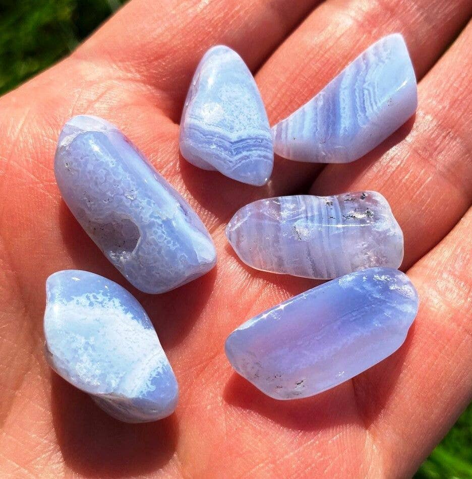 Blue lace agate 1-2cm tumbled stone blue lace tumbles