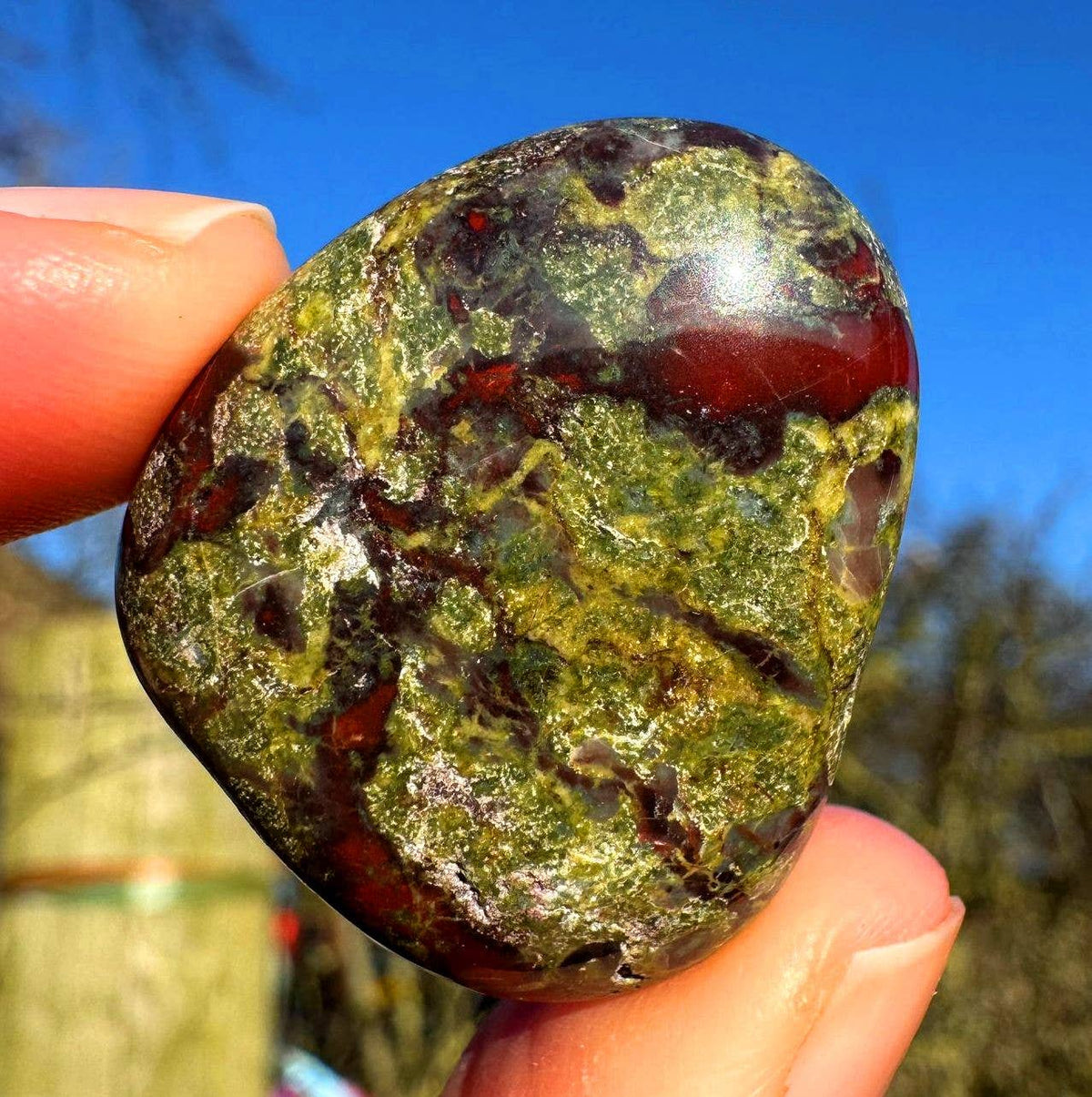 Dragon stone tumble 2-3cm dragonstone gems red green crystal