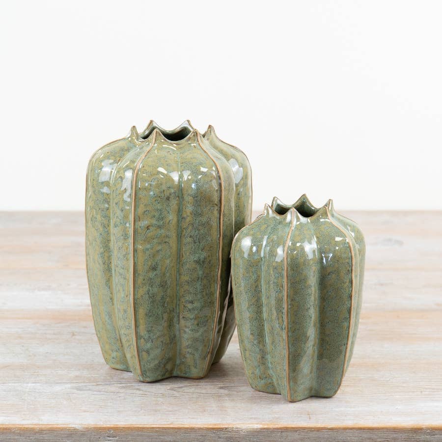 Green Seeded Pod Vase, 16cm