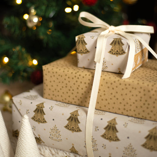 5m roll of Gold Christmas Trees Festive Gift Wrap