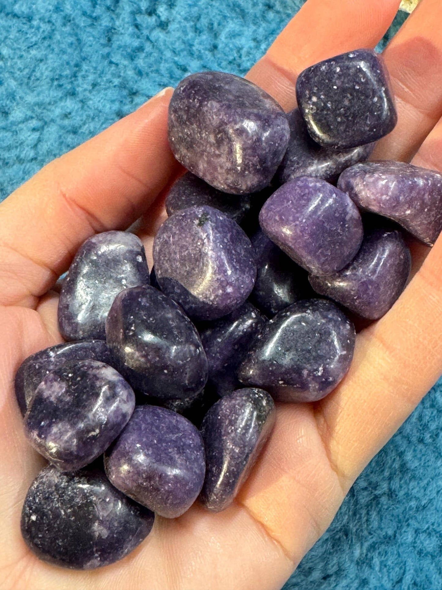Lepidolite tumble 15-25mm purple crystal tumble basket line