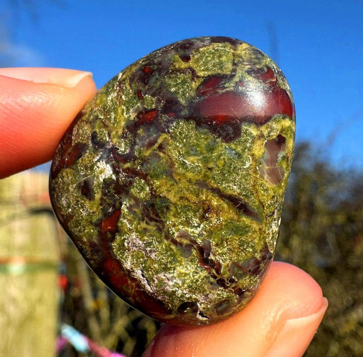 Dragon stone tumble 2-3cm dragonstone gems red green crystal