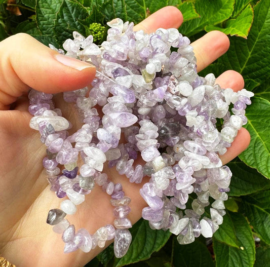 Crystal chip bracelet stretch bracelet gemstone jewelry elf: Dream Amethyst