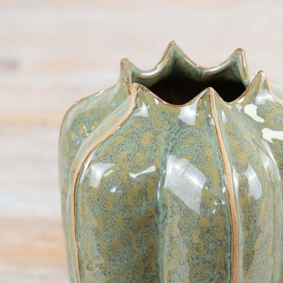 Green Seeded Pod Vase, 16cm