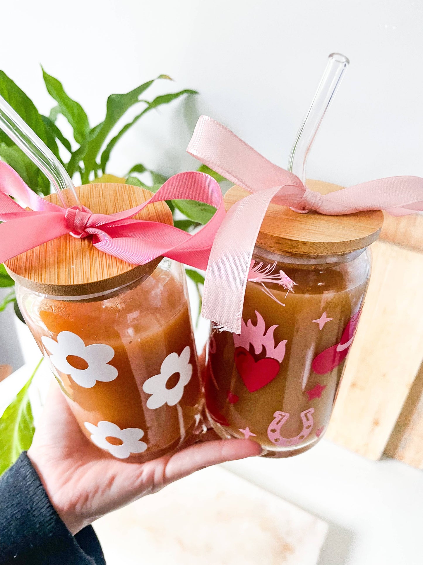  Cowgirl Glass Can with Bamboo Lid and Clear Glass Straw 
