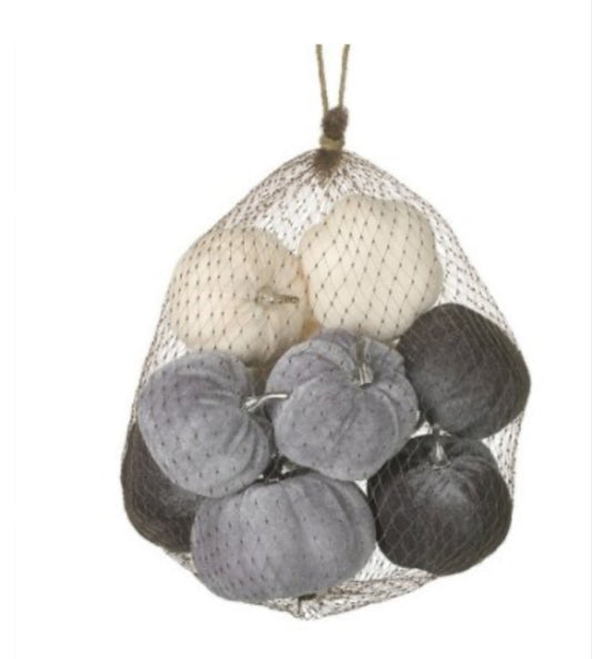 Bag of grey velvet pumpkins