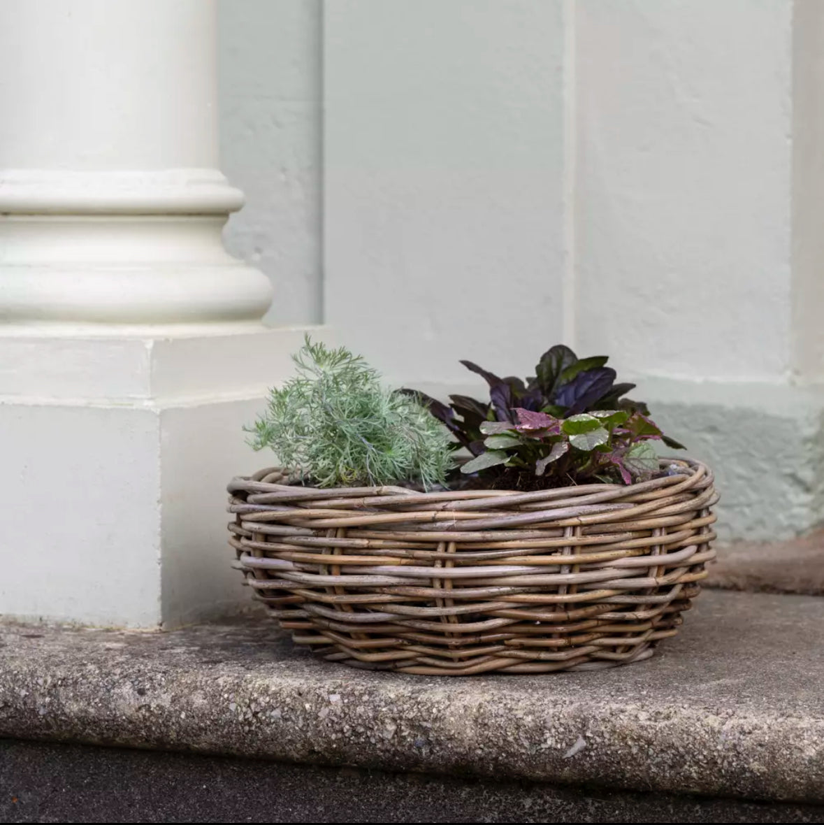 Kubu Planter Basket