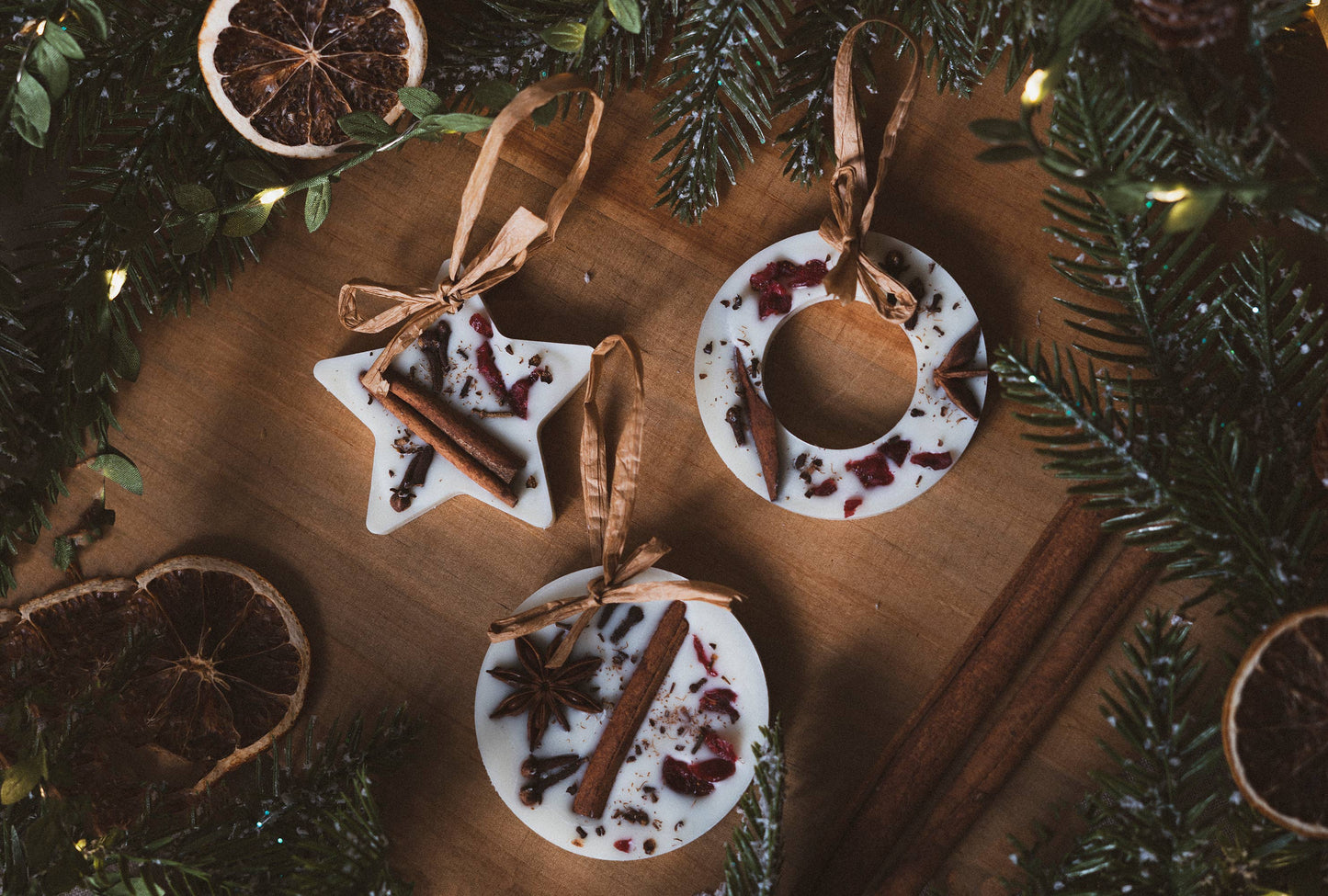 Christmas Scented Tree Decorations: Christmas Tree / Circle