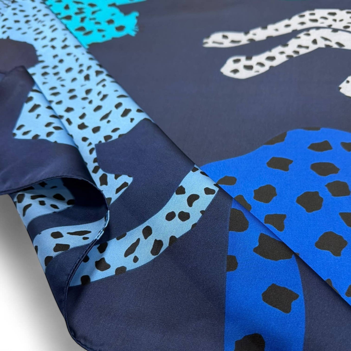 Square Leopard Silhouette Print Scarf: Blue