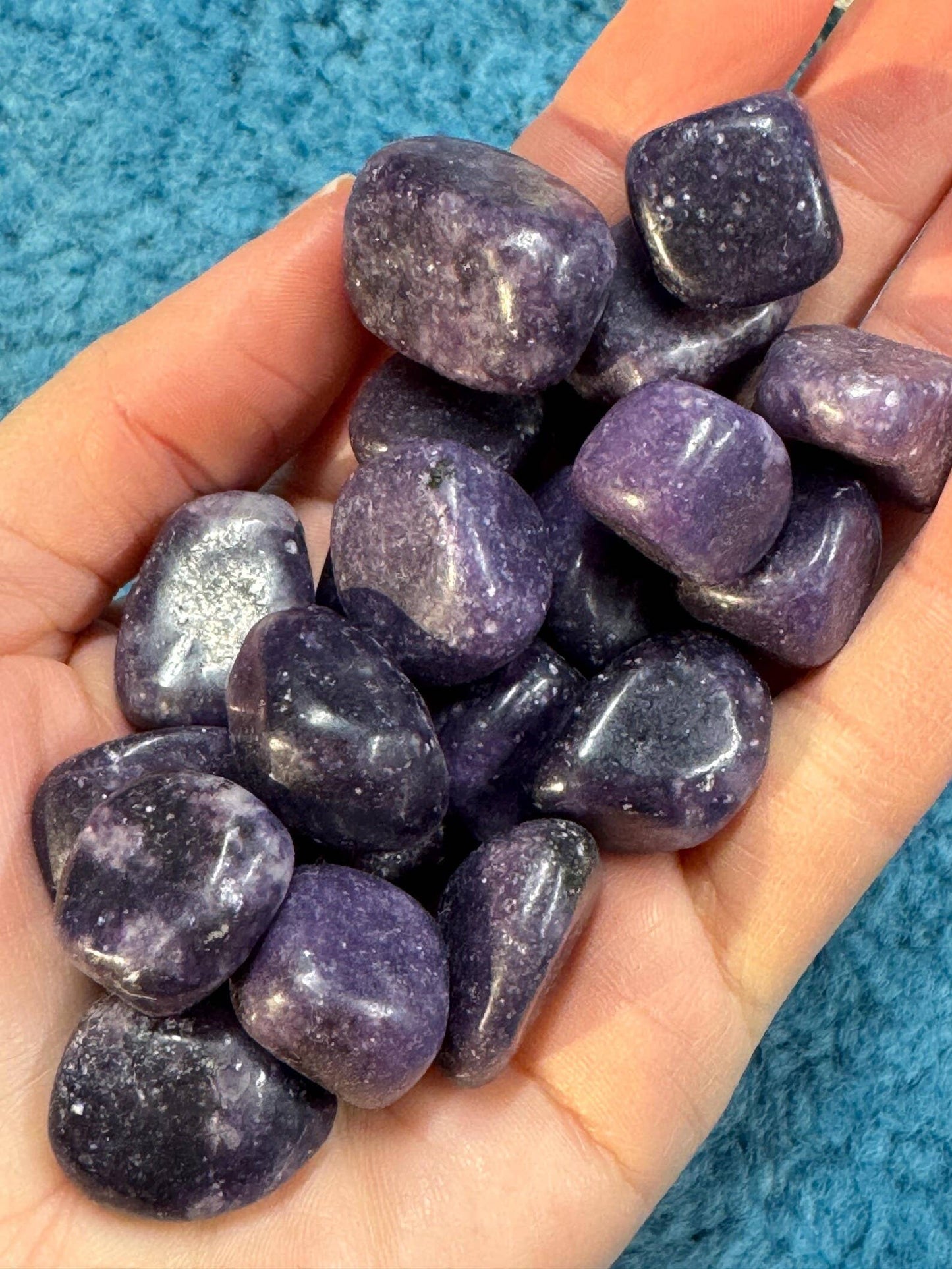 Lepidolite tumble 15-25mm purple crystal tumble basket line